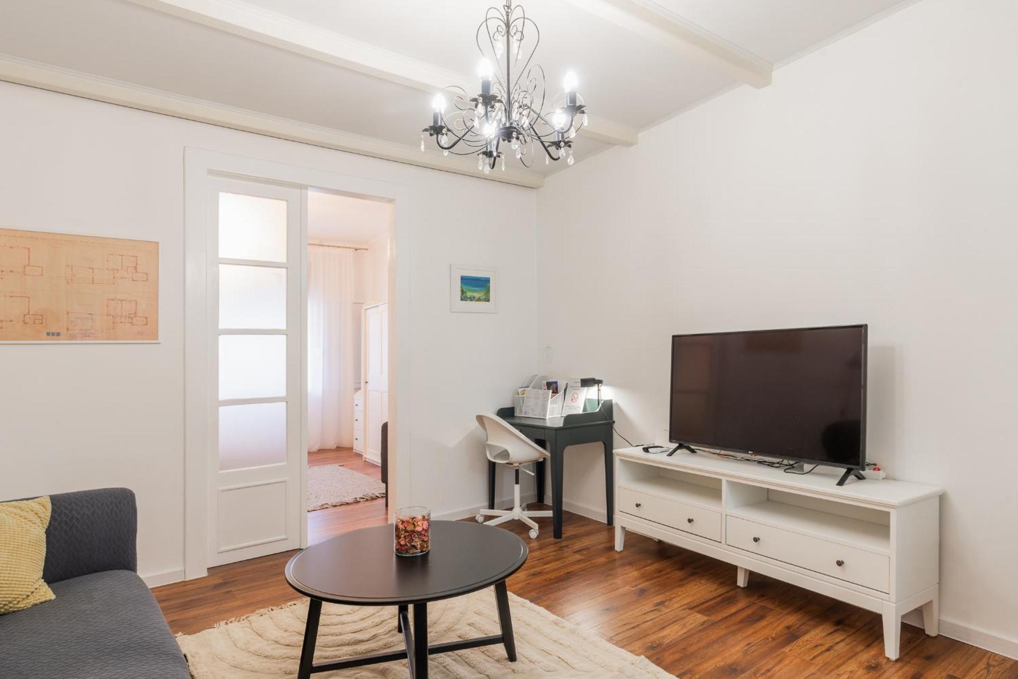Linden Korzo Apartment Rijeka Exterior foto